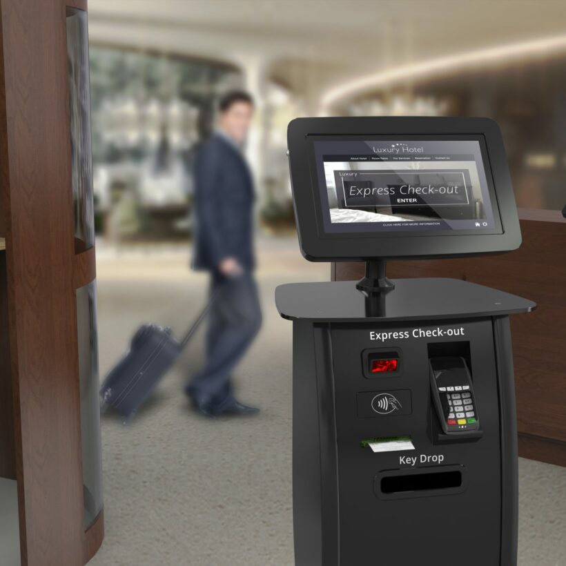 Hotel_insitu-visual-scaled-1-820x820-c